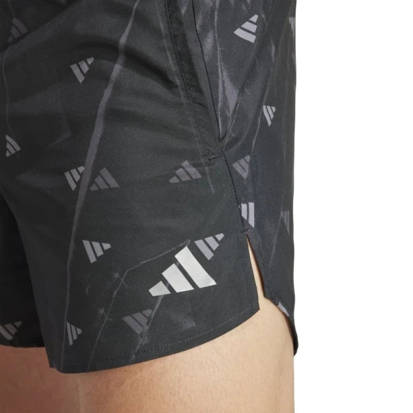 Short Adidas Run It Brand Love - Negro